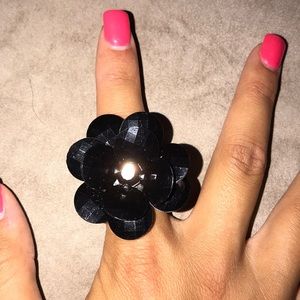Black flower ring